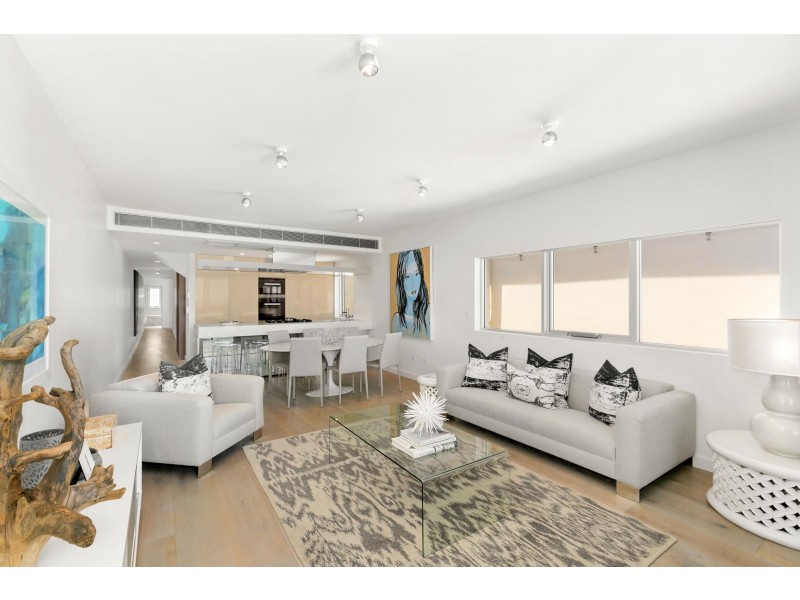 11/49-51 Fletcher Street, Tamarama NSW 2026