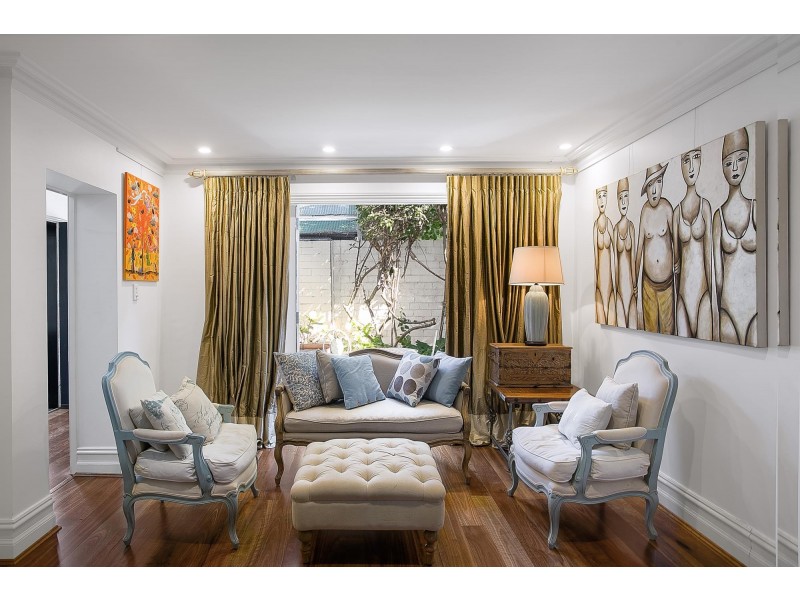 16 Caledonia Street, Paddington NSW 2021