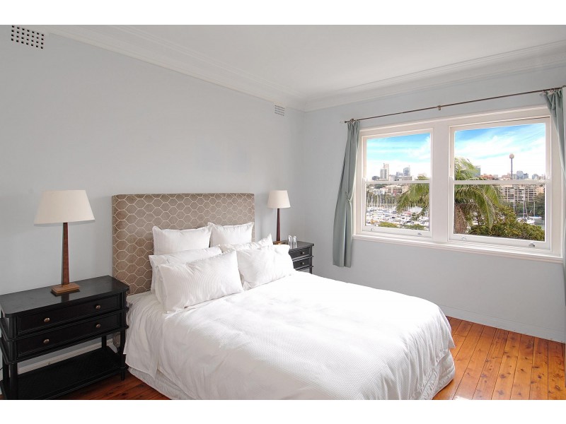 18 Yarranabbe Road, Darling Point NSW 2027