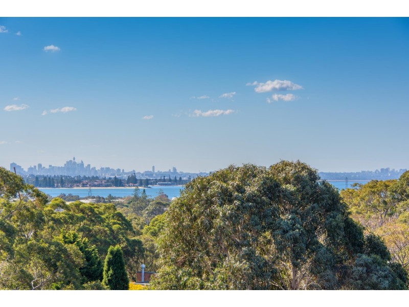 1/298 Taren Point Road, Caringbah NSW 2229