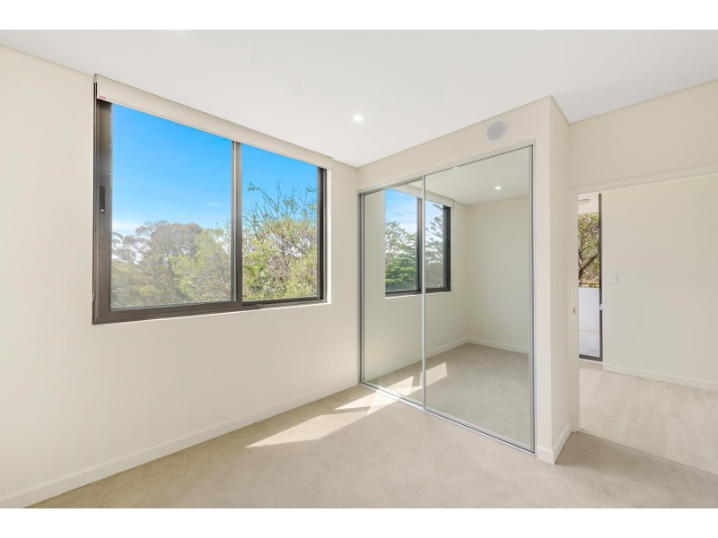 2/298 Taren Point Road, Caringbah NSW 2229