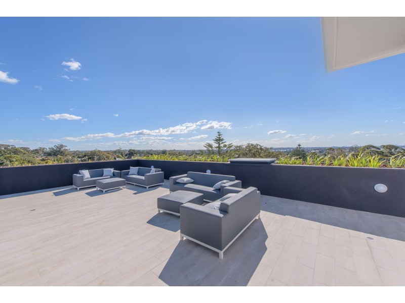 2/298 Taren Point Road, Caringbah NSW 2229