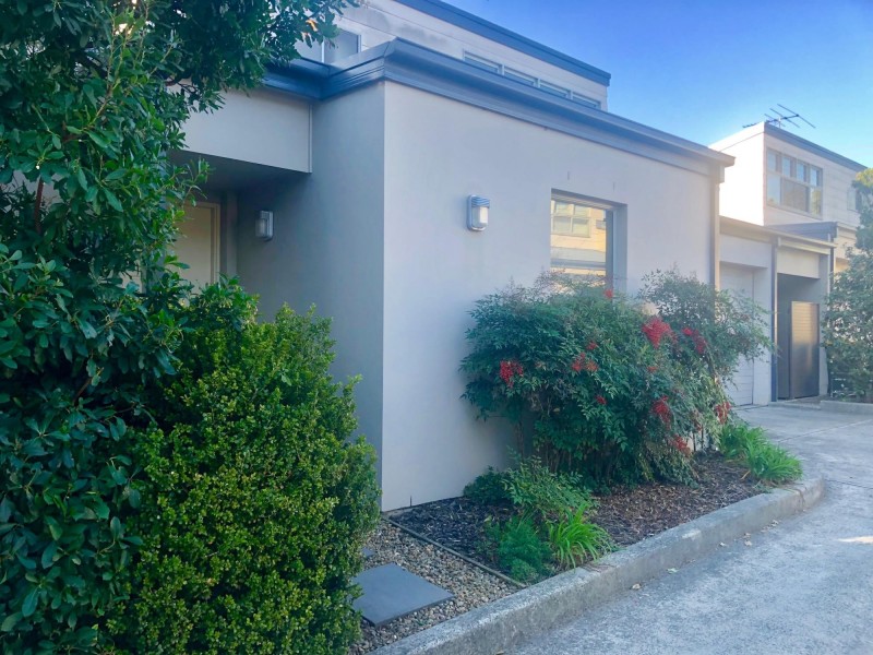 2/89-91 Willarong Road, Caringbah NSW 2229