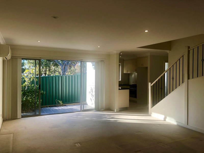 2/89-91 Willarong Road, Caringbah NSW 2229