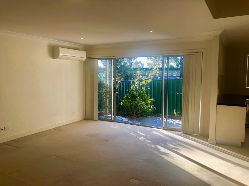 2/89-91 Willarong Road, Caringbah NSW 2229