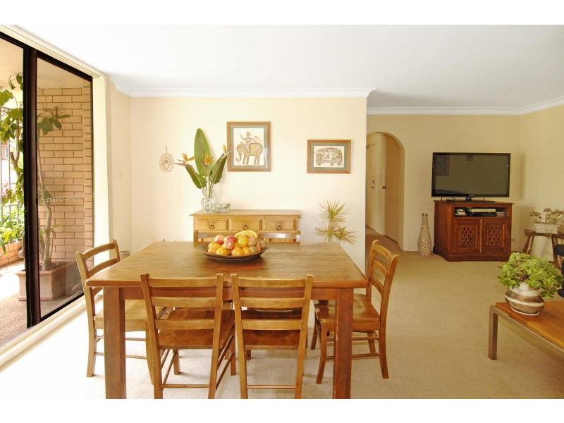 2/16-18 Botany Street, Bondi Junction NSW 2022