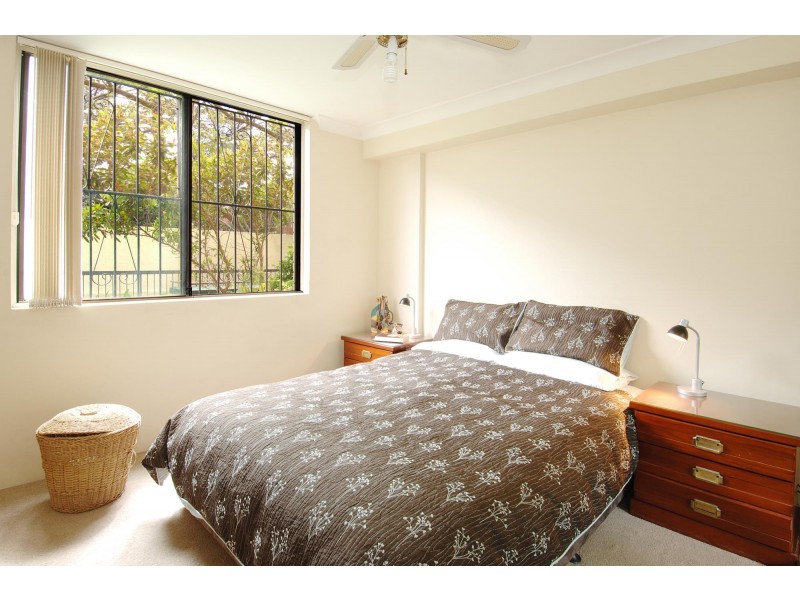 2/16-18 Botany Street, Bondi Junction NSW 2022