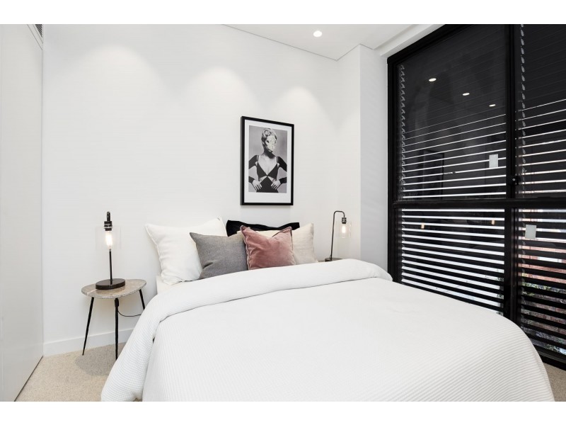 12 Paul Street, Bondi Junction NSW 2022