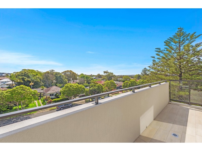 207/298 Taren Point Road, Caringbah NSW 2229