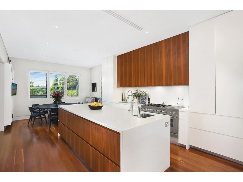 69 Edgecliff Road, Woollahra NSW 2025
