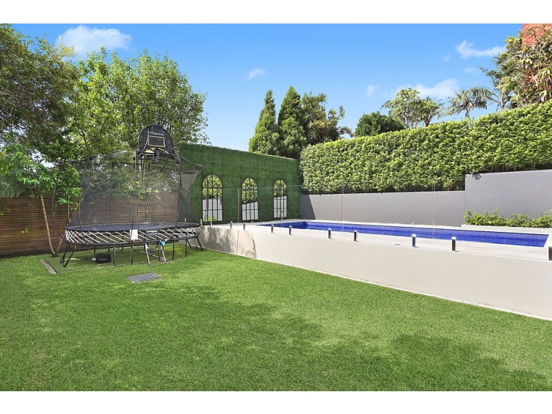69 Edgecliff Road, Woollahra NSW 2025