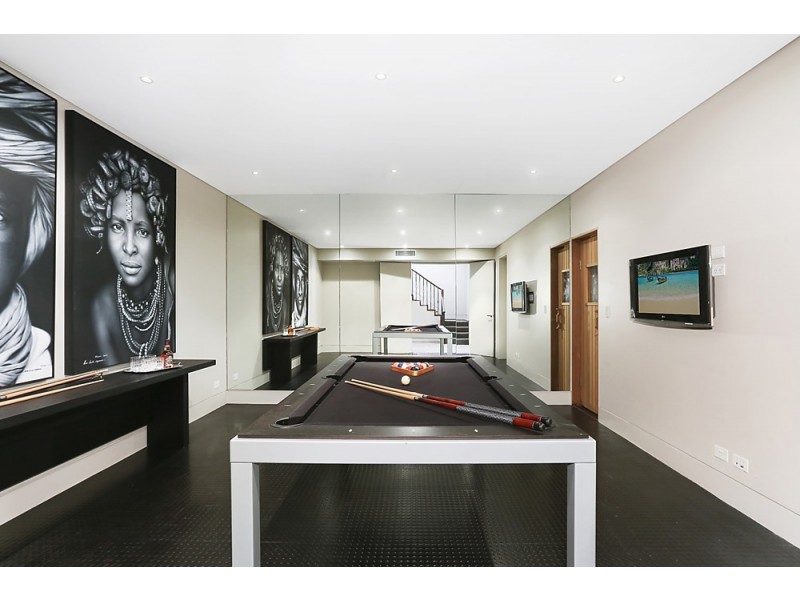 69 Edgecliff Road, Woollahra NSW 2025