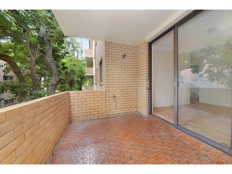 2/27 Penkivil Street, Bondi NSW 2026