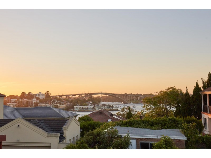 7 Chevalier Crescent, Hunters Hill NSW 2110