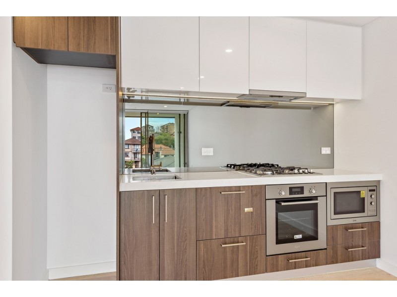 805/84-108 Anzac Parade, Kensington NSW 2033