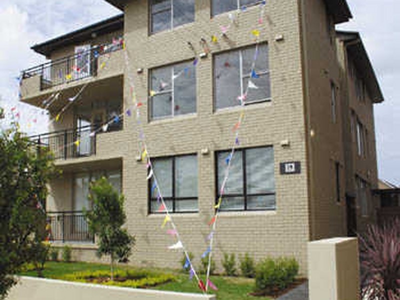 2/19 Johnson Street, Mascot NSW 2020