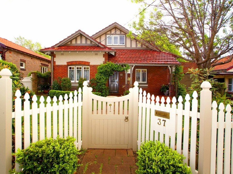 37 Donnelly Road, Naremburn NSW 2065