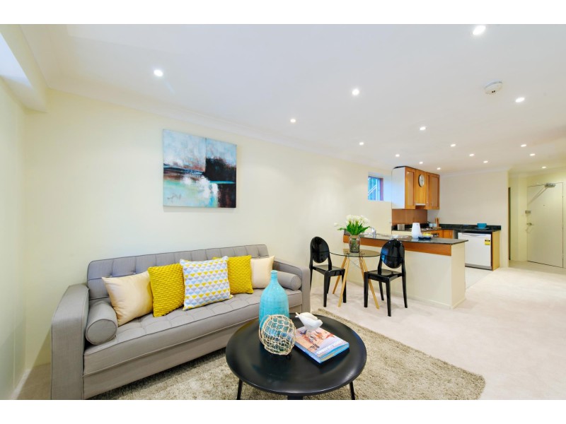 12/5 Campbell Parade, Bondi Beach NSW 2026