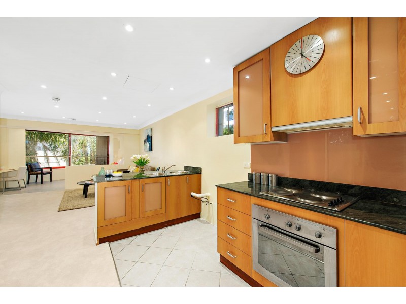 12/5 Campbell Parade, Bondi Beach NSW 2026