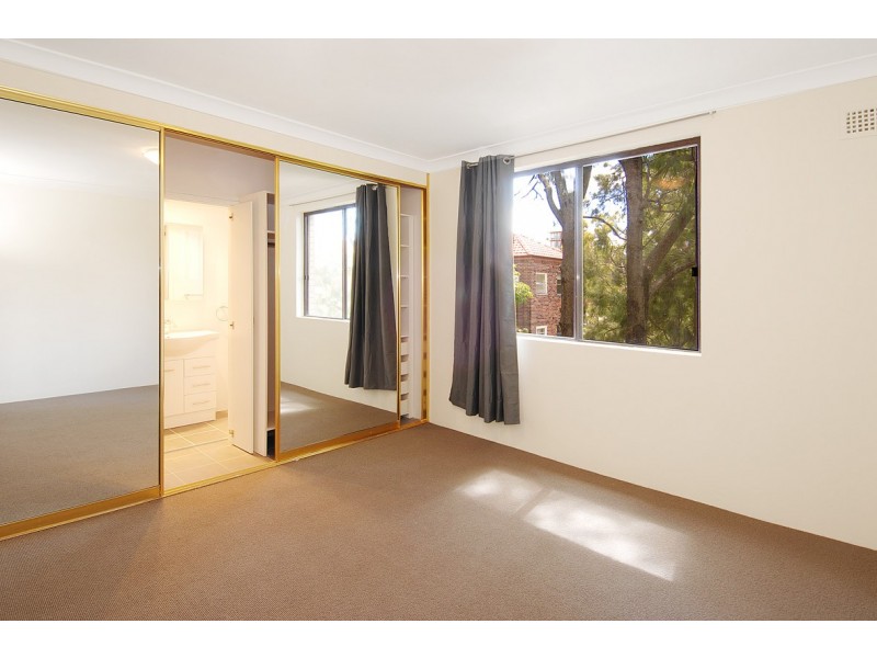 8/27 Penkivil Street, Bondi NSW 2026