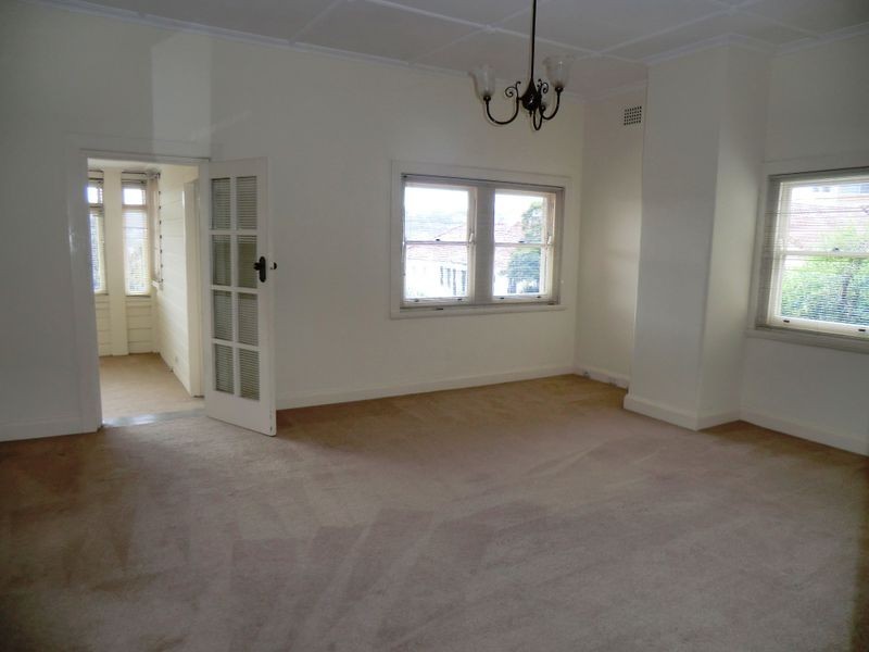 329 Edgecliff Rd, Woollahra NSW 2025