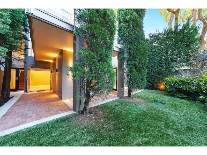 34 Roslyndale Avenue, Woollahra NSW 2025