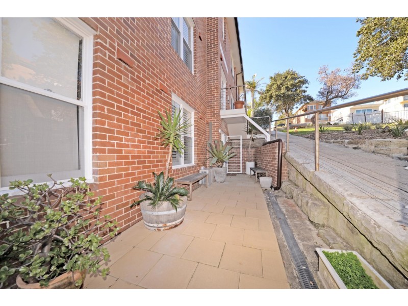 2/152 RAMSGATE AVENUE, North Bondi NSW 2026