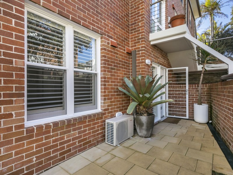 2/152 RAMSGATE AVENUE, North Bondi NSW 2026