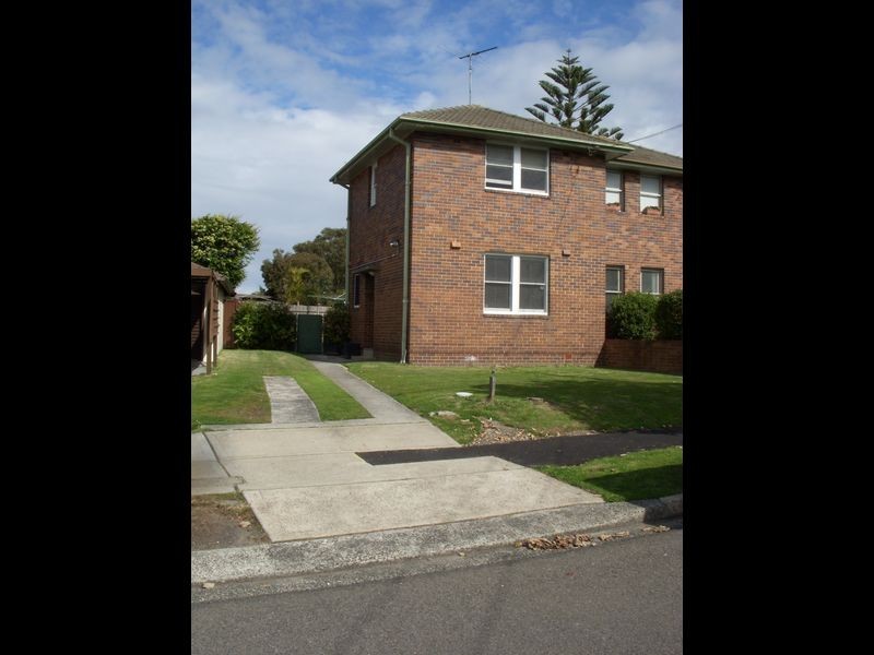 7 Kenny Avenue, Chifley NSW 2036