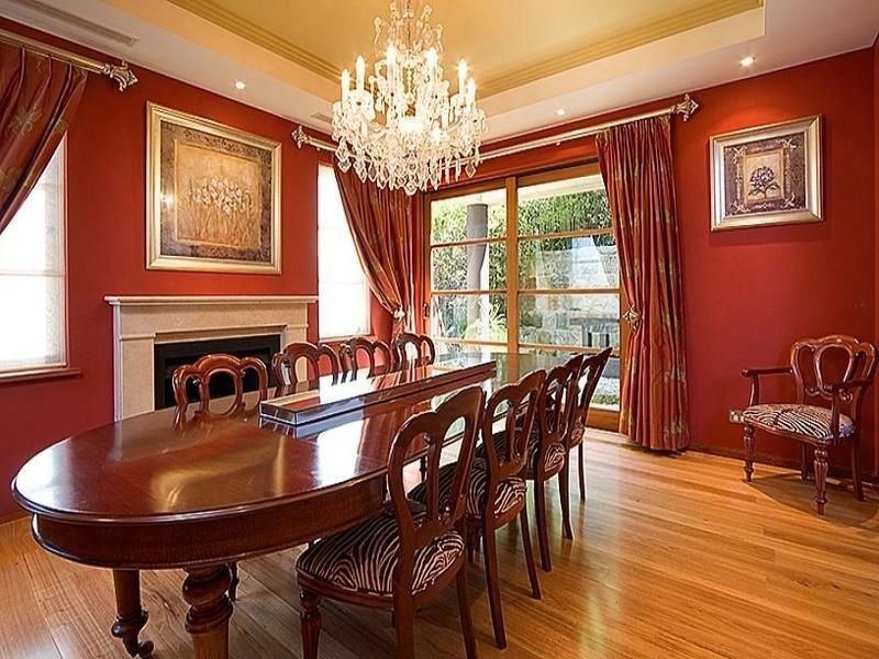 1 The Tor Walk, Castlecrag NSW 2068