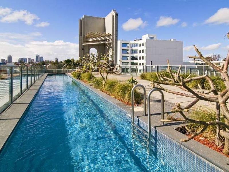 18 Lyons Rd, Camperdown NSW 2050