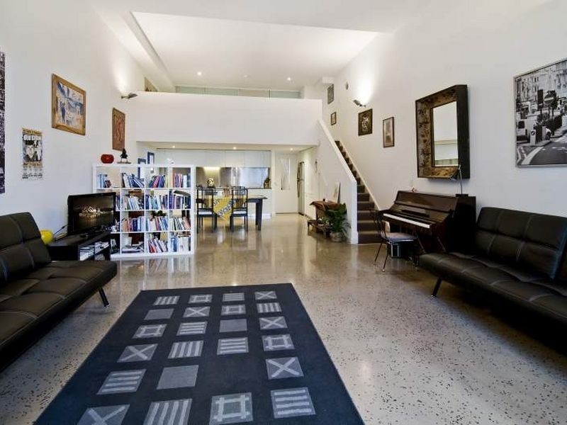 18 Lyons Rd, Camperdown NSW 2050