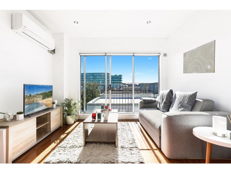 214/79 Gould Street, Bondi Beach NSW 2026 LJ Hooker Double Bay Sold