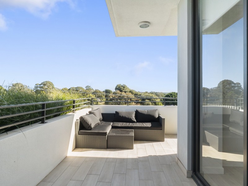 401/128 Willarong Road, Caringbah NSW 2229