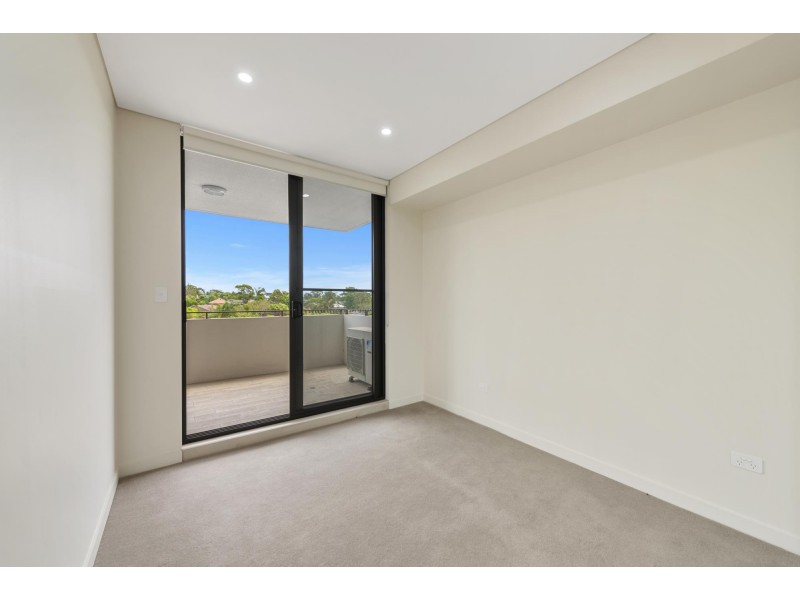 303/320 Taren Point Road, Caringbah NSW 2229