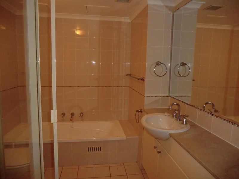 2/39-43 Waverley Street, Bondi Junction NSW 2022