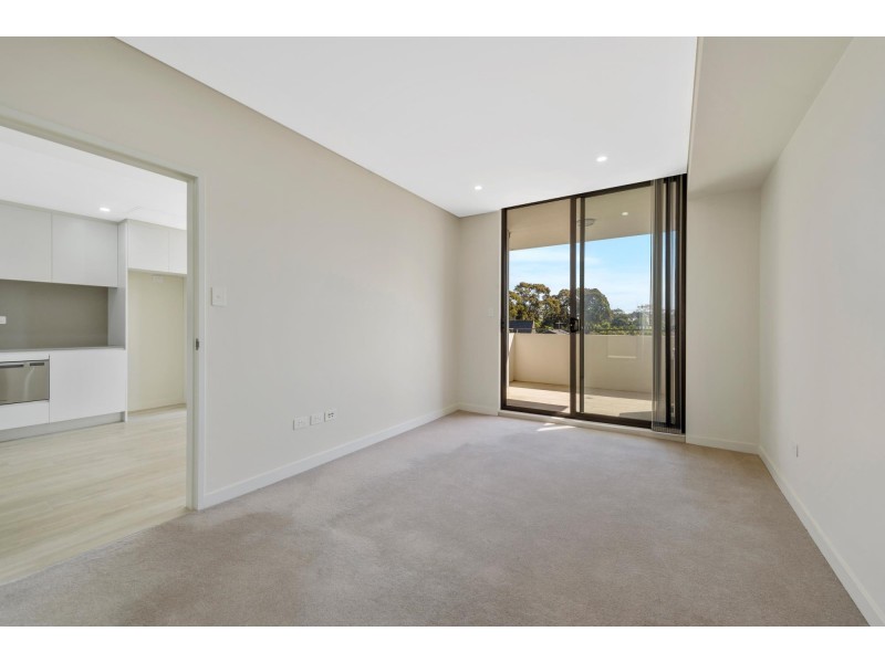 304/320 Taren Point Road, Caringbah NSW 2229