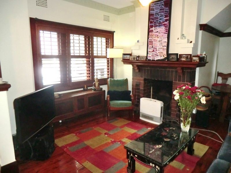 2/70 Canonbury Grove, Dulwich Hill NSW 2203