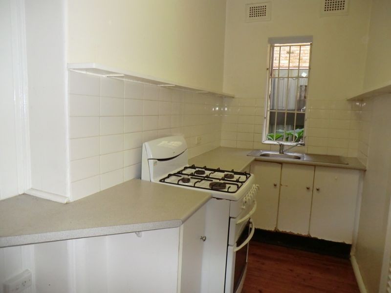 2/13-17 Hughes Street, Potts Point NSW 2011