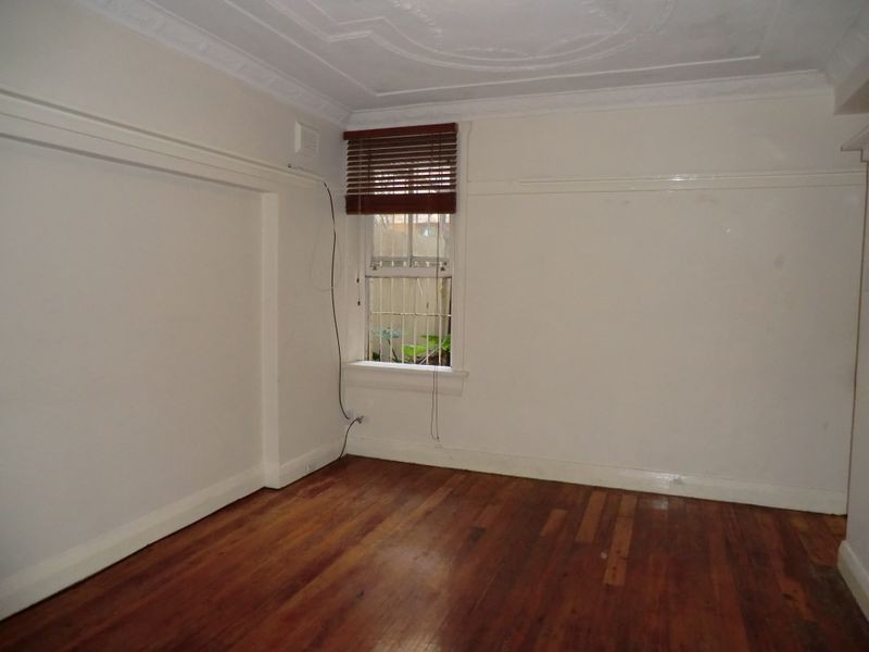 2/13-17 Hughes Street, Potts Point NSW 2011