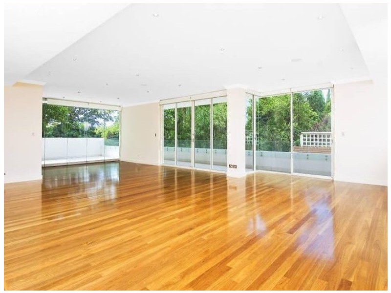 2/6a Trelawney Street, Woollahra NSW 2025