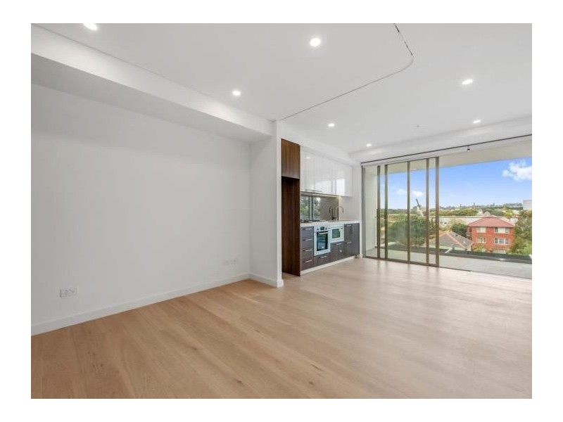 714/84-108 Anzac Parade, Kensington NSW 2033