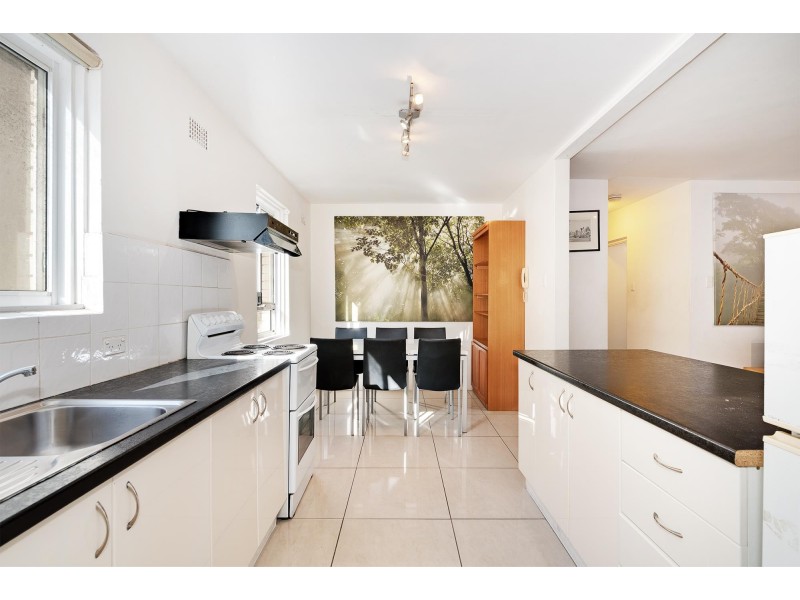 2/122 Bondi Road, Bondi NSW 2026