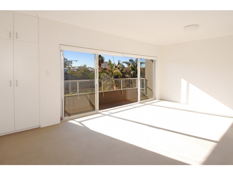 4/1 Consett Avenue, Bondi Beach NSW 2026