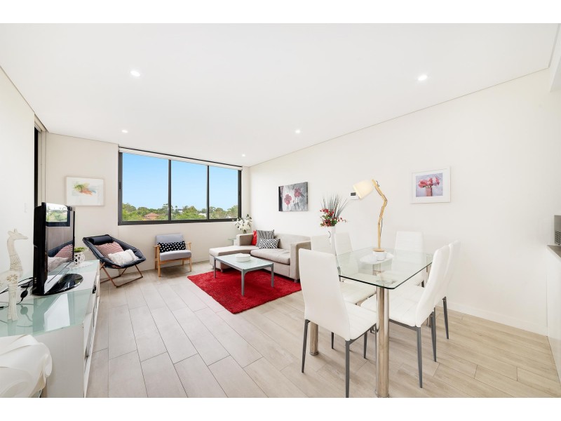 202/320 Taren Point Road, Caringbah NSW 2229