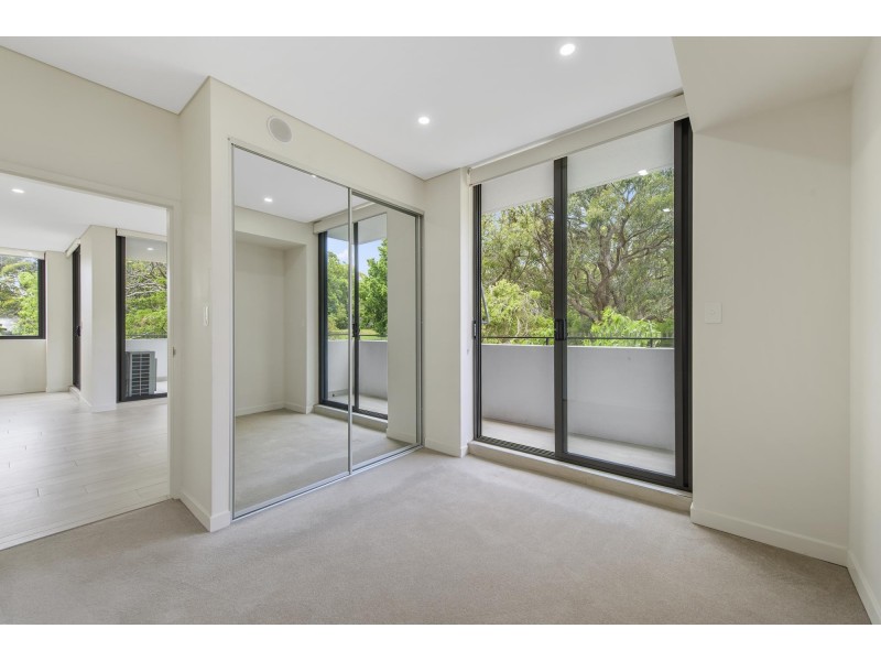 102/298 Taren Point Road, Caringbah NSW 2229