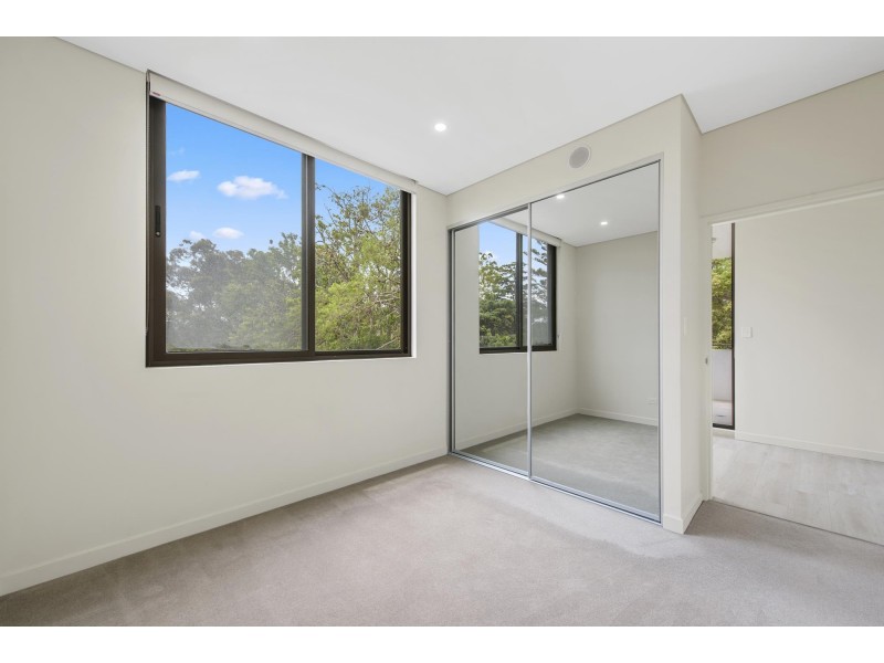102/298 Taren Point Road, Caringbah NSW 2229