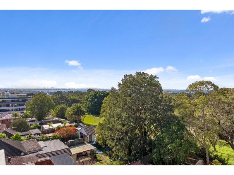 404/320 Taren Point Road, Caringbah NSW 2229