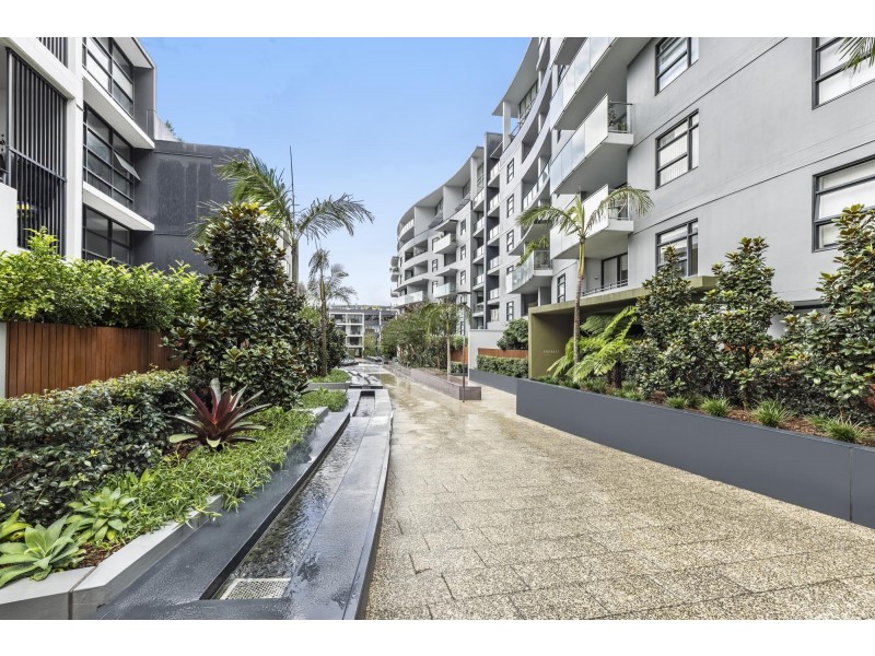 F604/7 Hunter Street, Waterloo NSW 2017