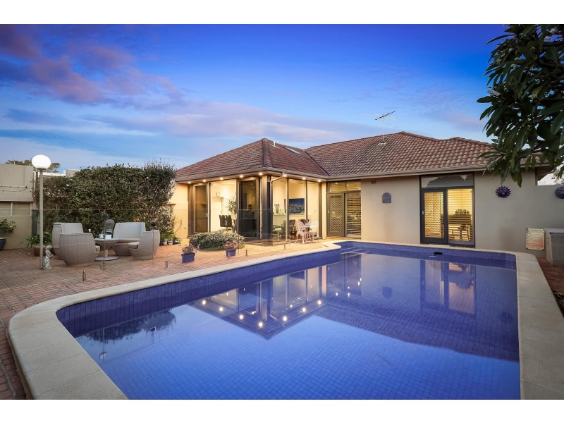 4 Douglas Parade, Dover Heights NSW 2030